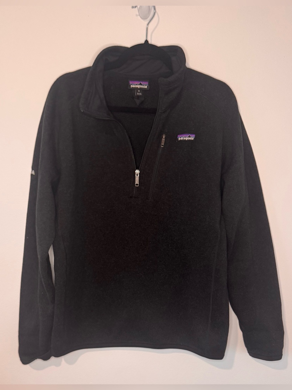 Patagonia Better Sweater 1/4 Zip Fleece Black Men’s M Deloitte Sleeve Logo
